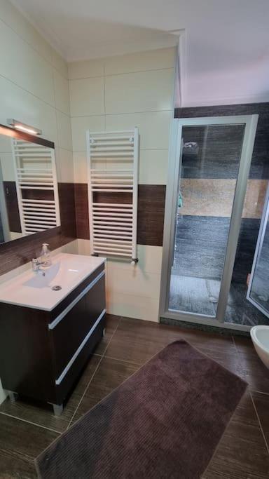 Vila Azul อามารังติ ภายนอก รูปภาพ